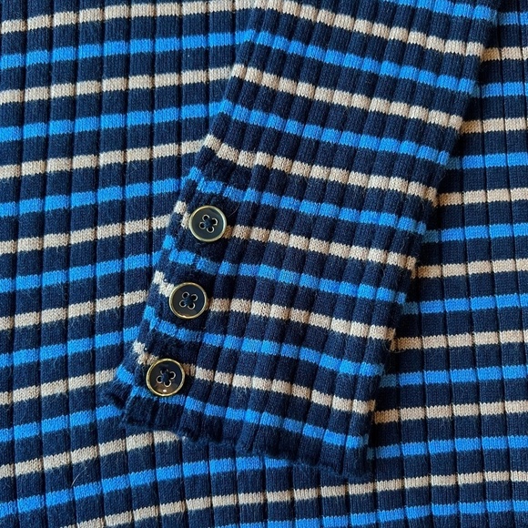 J. McLaughlin Annette crew neck long sleeve stretch knit sweater - Picture 10 of 11